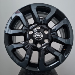 Original Toyota Hilux 18" 6/139 18x8 per set of 4 **Used**